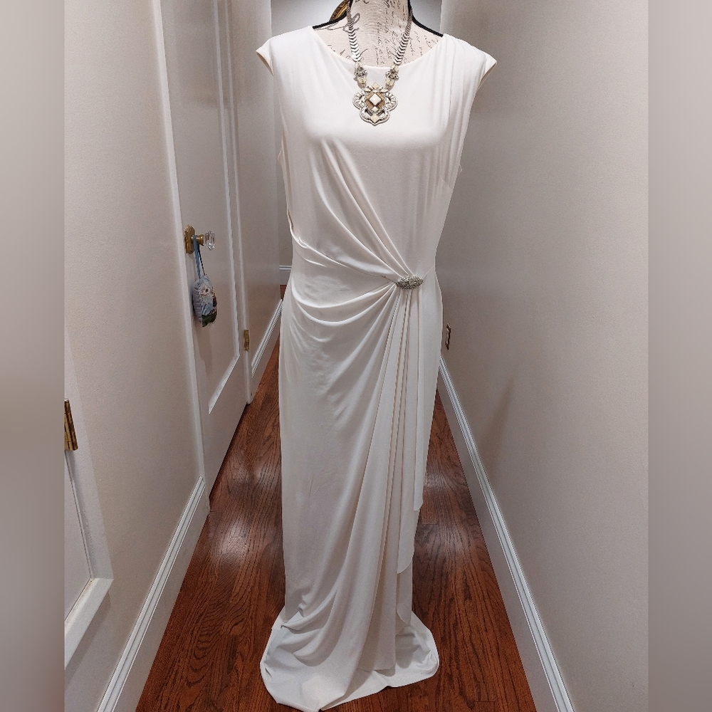 Chaps Evening Long Dress Size 14 cream color